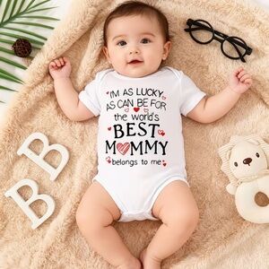 Cute White Baby Infant Onesie with Best Mommy Design